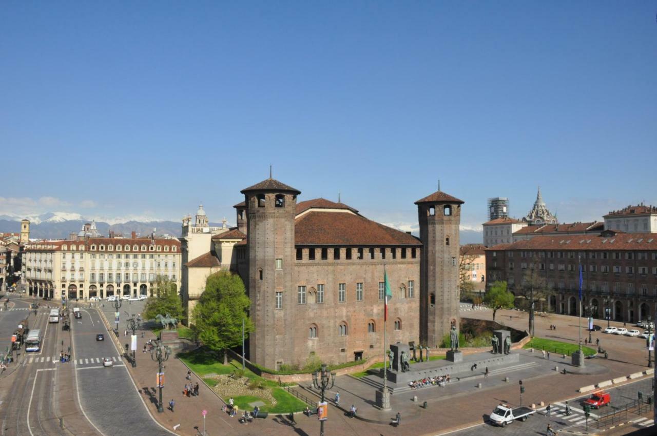 Appartement Mansarda In Piazza Castello à Turin Extérieur photo